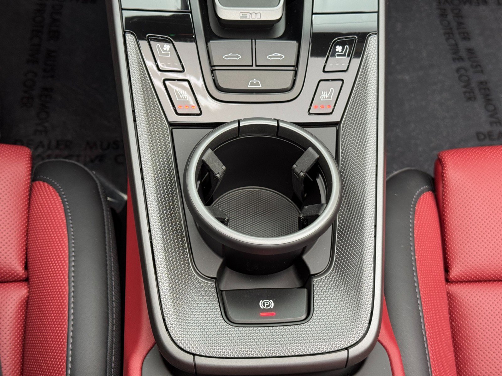 Used 2025 Porsche 911 Carrera image 35