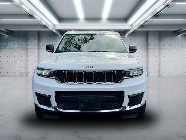 Used 2022 Jeep Grand Cherokee L Limited image 3