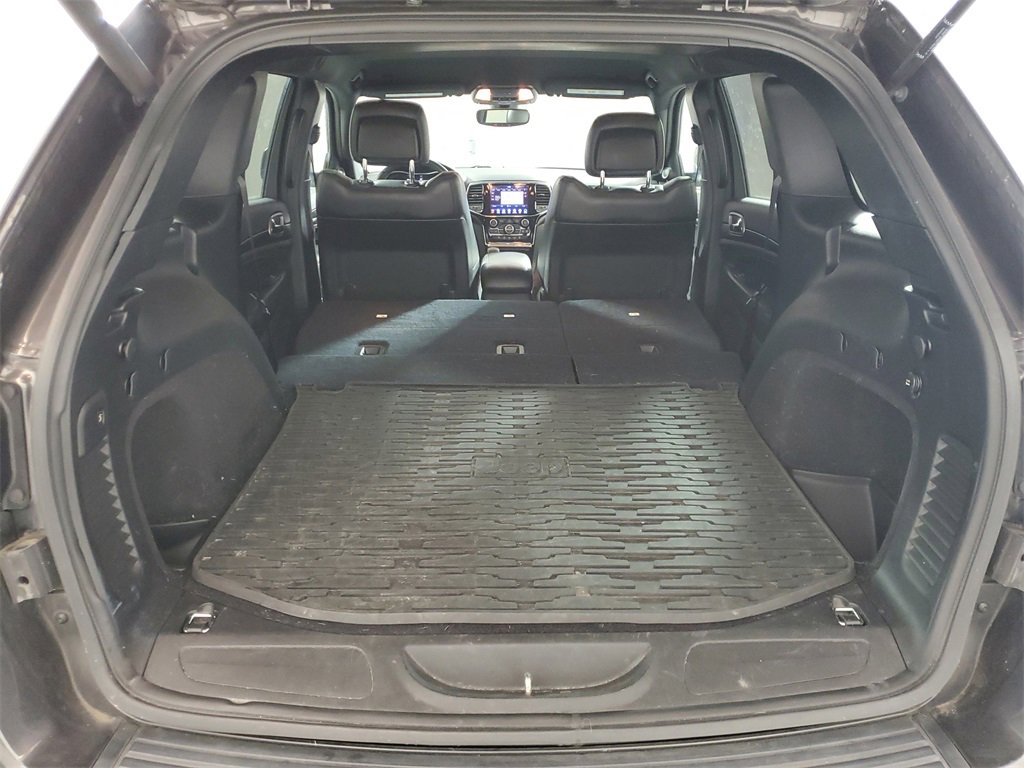 Used 2019 Jeep Grand Cherokee Altitude image 25