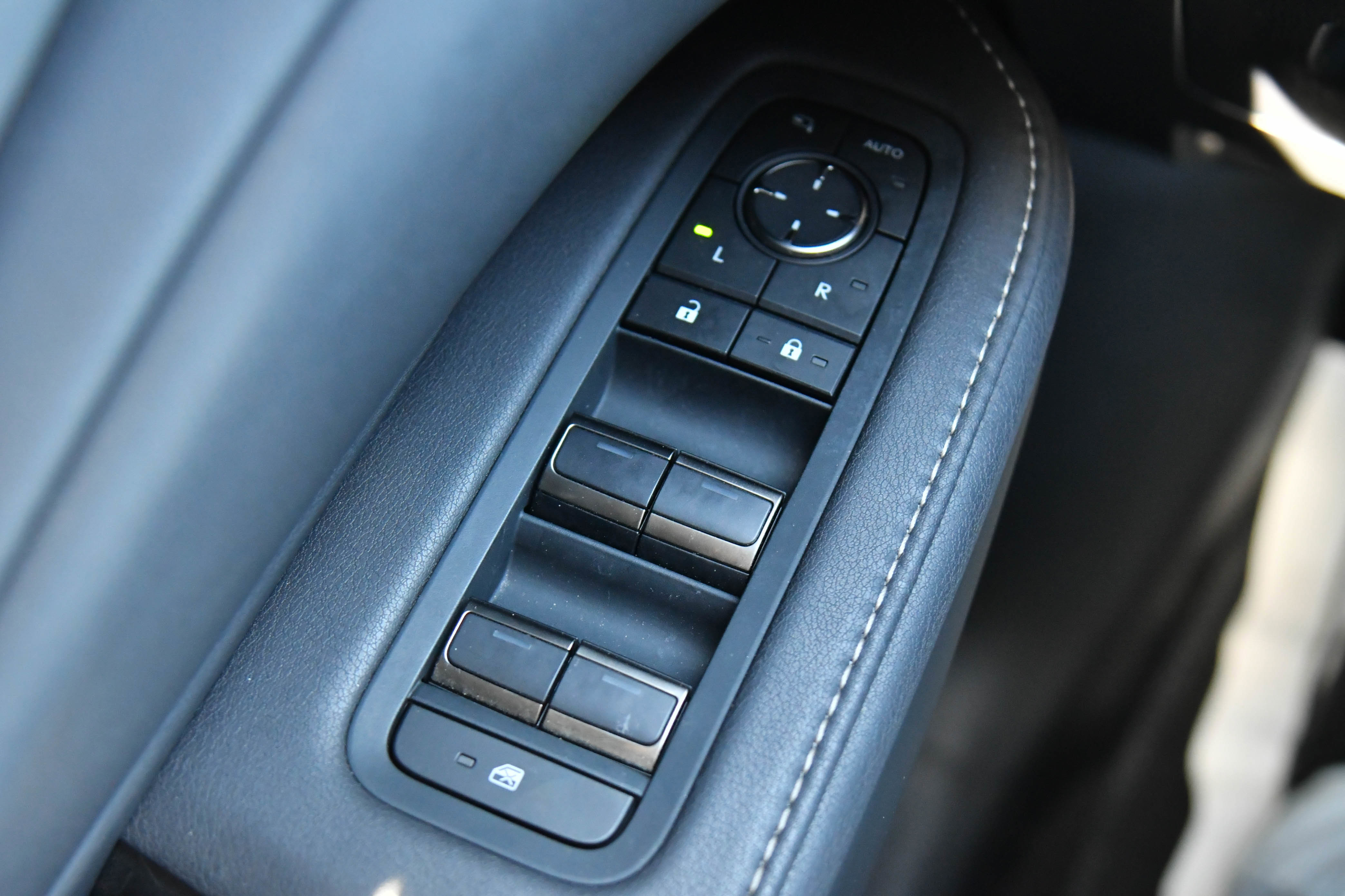 Used 2025 Lexus TX 350 FWD w/ Technology Package image 37