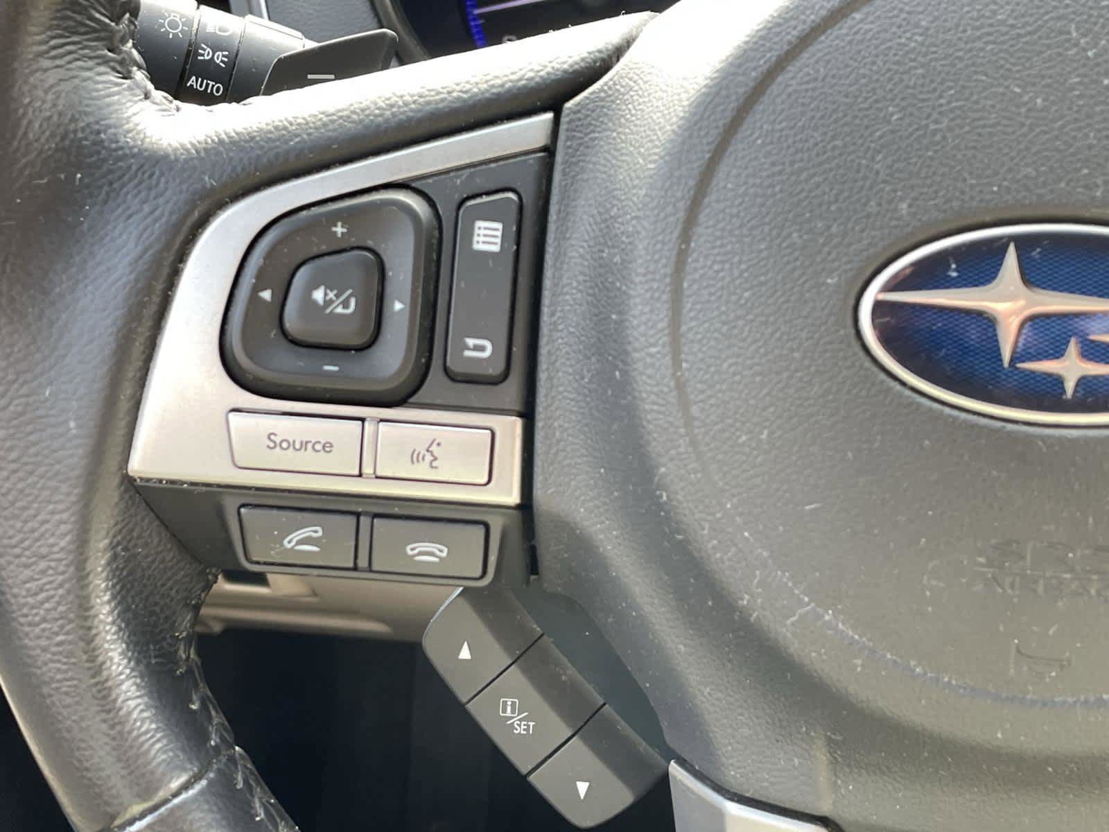 Used 2016 Subaru Legacy 3.6R Limited image 27
