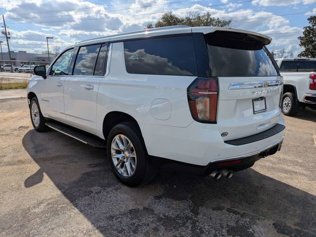 Used 2023 Chevrolet Suburban Premier RWD image 6