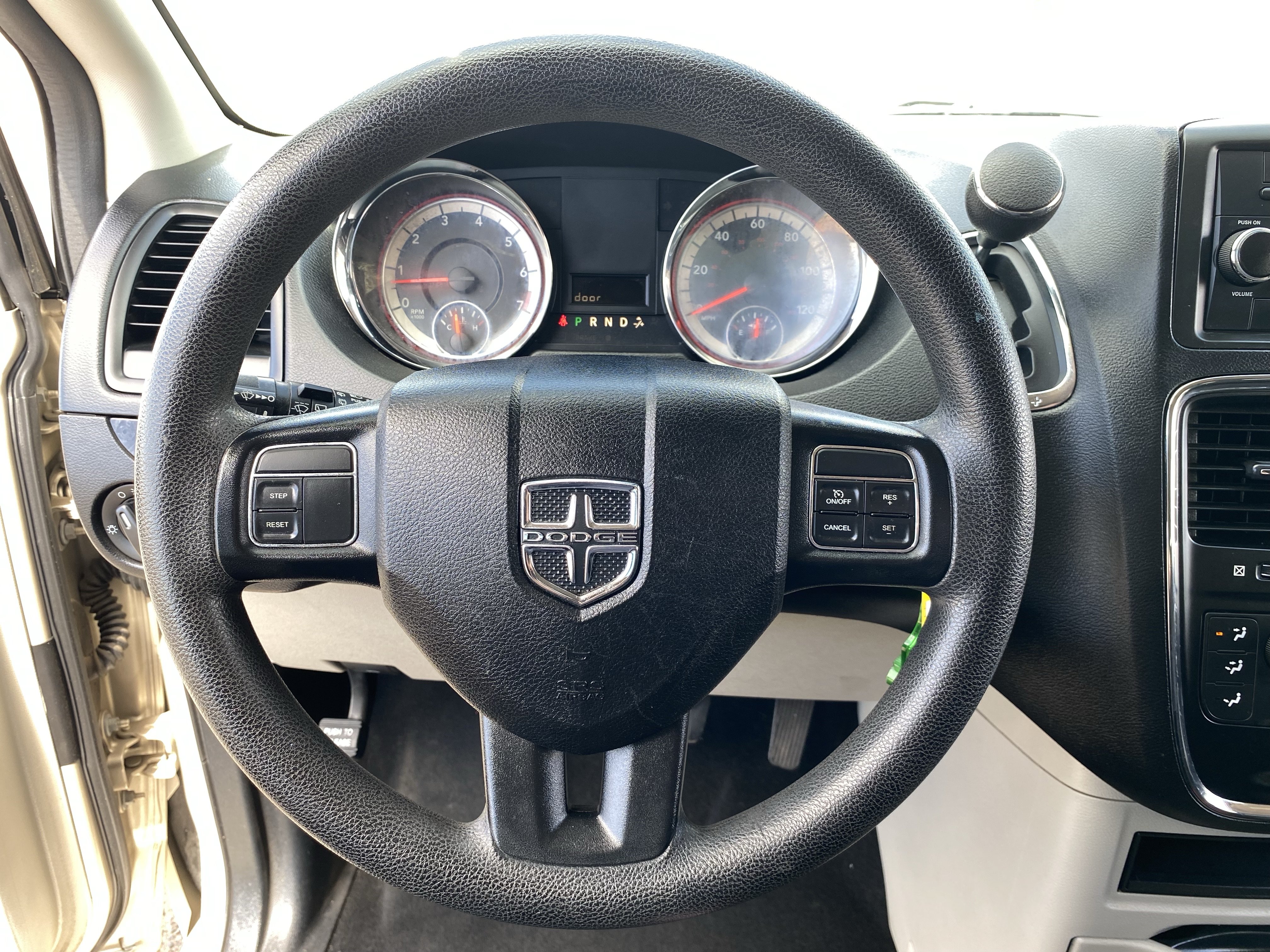 Used 2016 Dodge Grand Caravan SE w/ Quick Order Package 29E SE FWD image 29