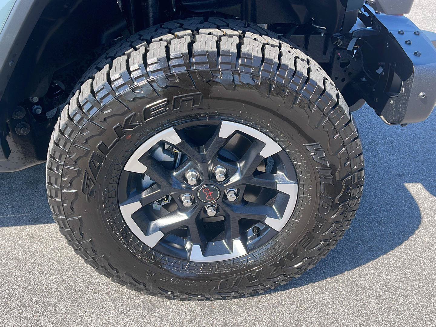 New 2026 Jeep Gladiator Mojave AWD/4WD image 9
