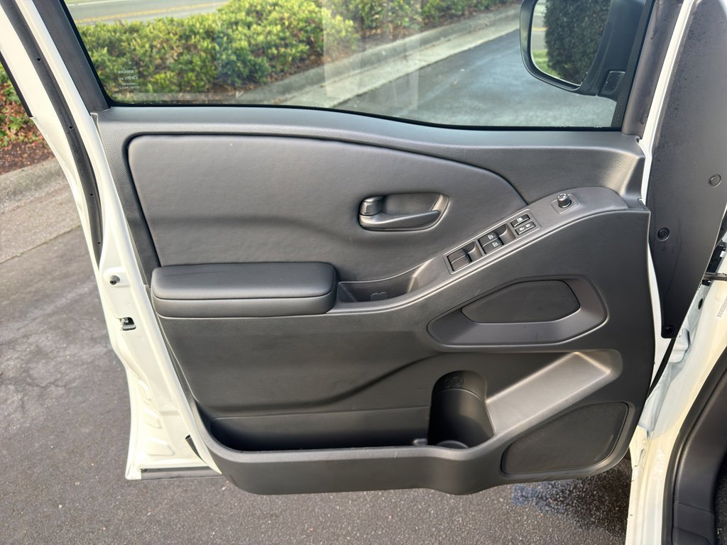 New 2026 Nissan Frontier SV w/ Tow Package image 17