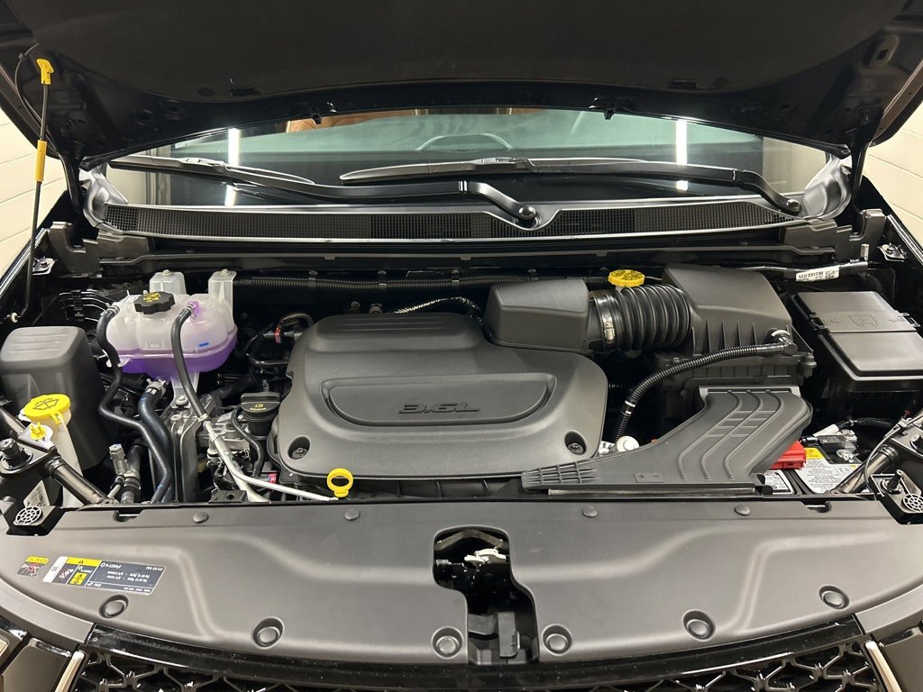 New 2026 Chrysler Pacifica Pinnacle image 16
