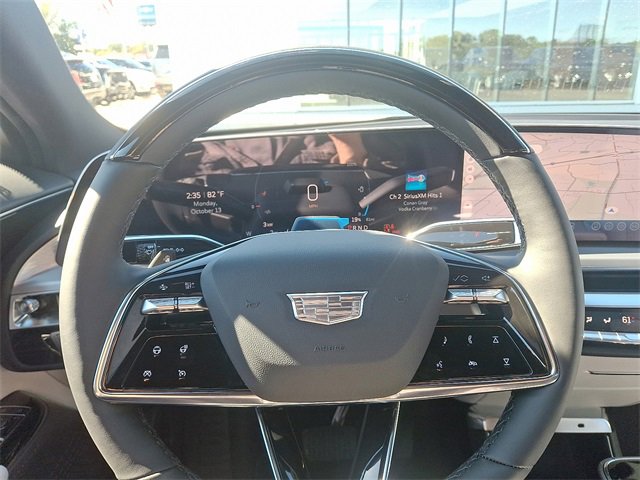 New 2026 Cadillac Lyriq Luxury image 18