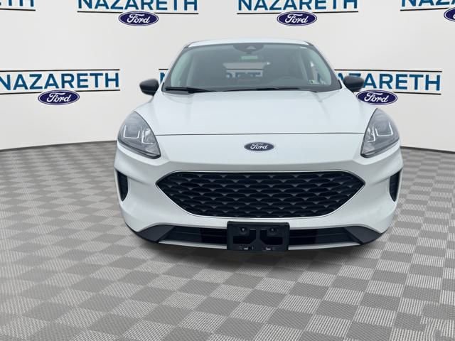 Used 2022 Ford Escape SE w/ Convenience Package image 2