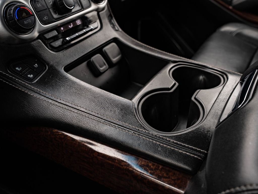 Used 2018 GMC Yukon SLT image 41