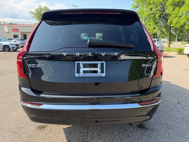 Used 2026 Volvo XC90 B6 Plus w/ Protection Package Premier AWD/4WD image 8