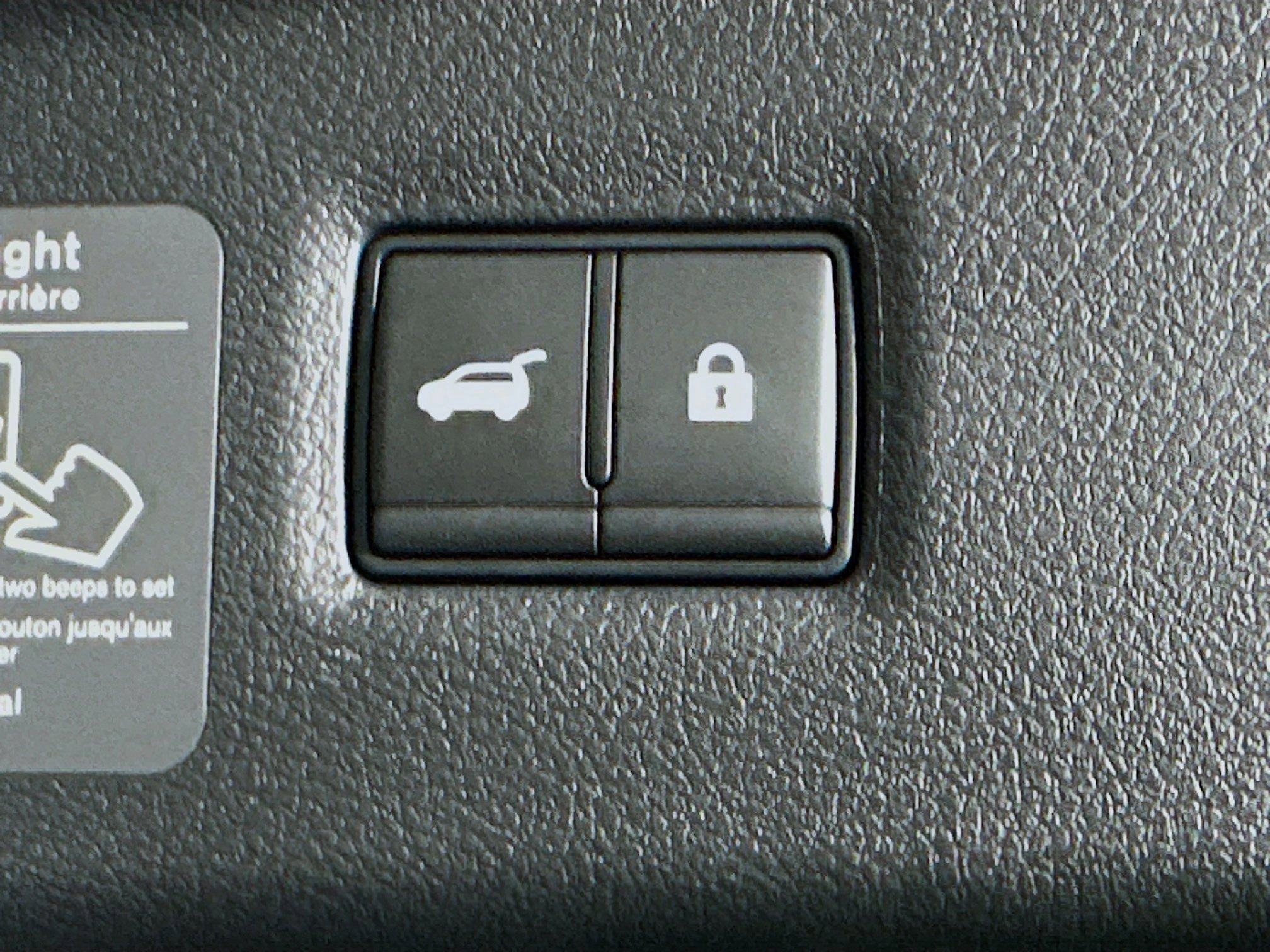 Used 2023 INFINITI QX50 Luxe FWD image 28