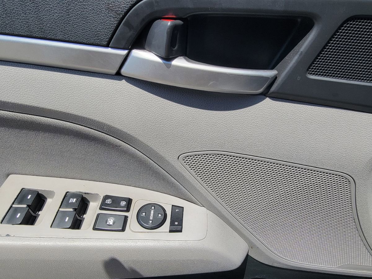 Used 2019 Hyundai Elantra SEL image 10