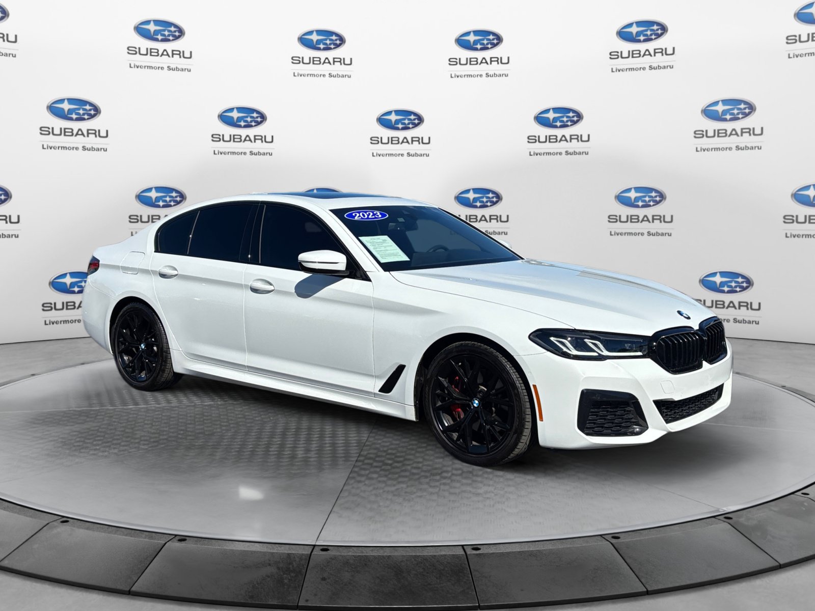 Used 2023 BMW 530i w/ M Sport Package RWD image 8