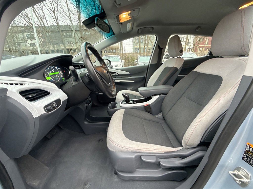 Used 2017 Chevrolet Bolt LT image 13
