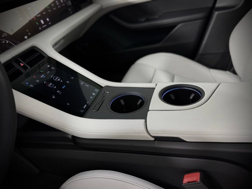New 2024 Porsche Taycan RWD image 24