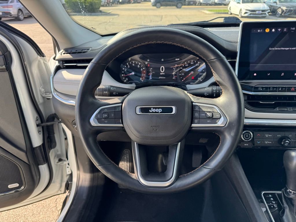 Used 2022 Jeep Compass Limited w/ Sun and Sound Group image 12