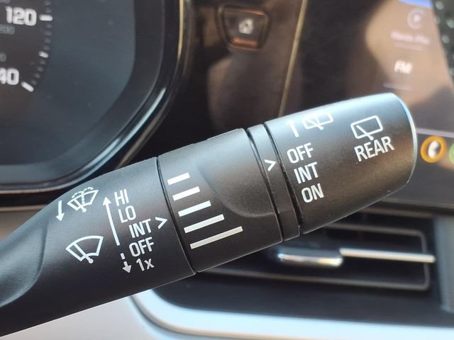 Used 2024 Chevrolet Trax LS w/ LS Convenience Package FWD image 29