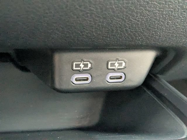 Certified 2024 Lexus UX 250h FWD image 22