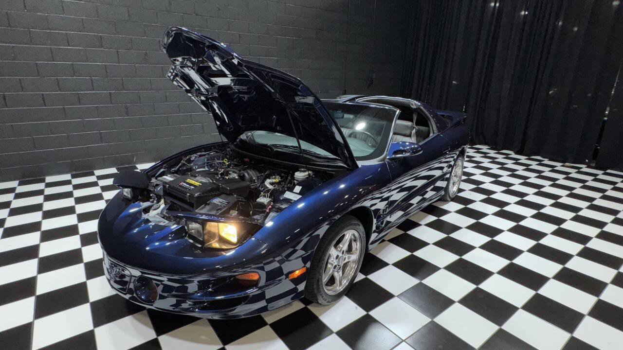Used 1999 Pontiac Firebird Formula w/ Security Pkg image 16