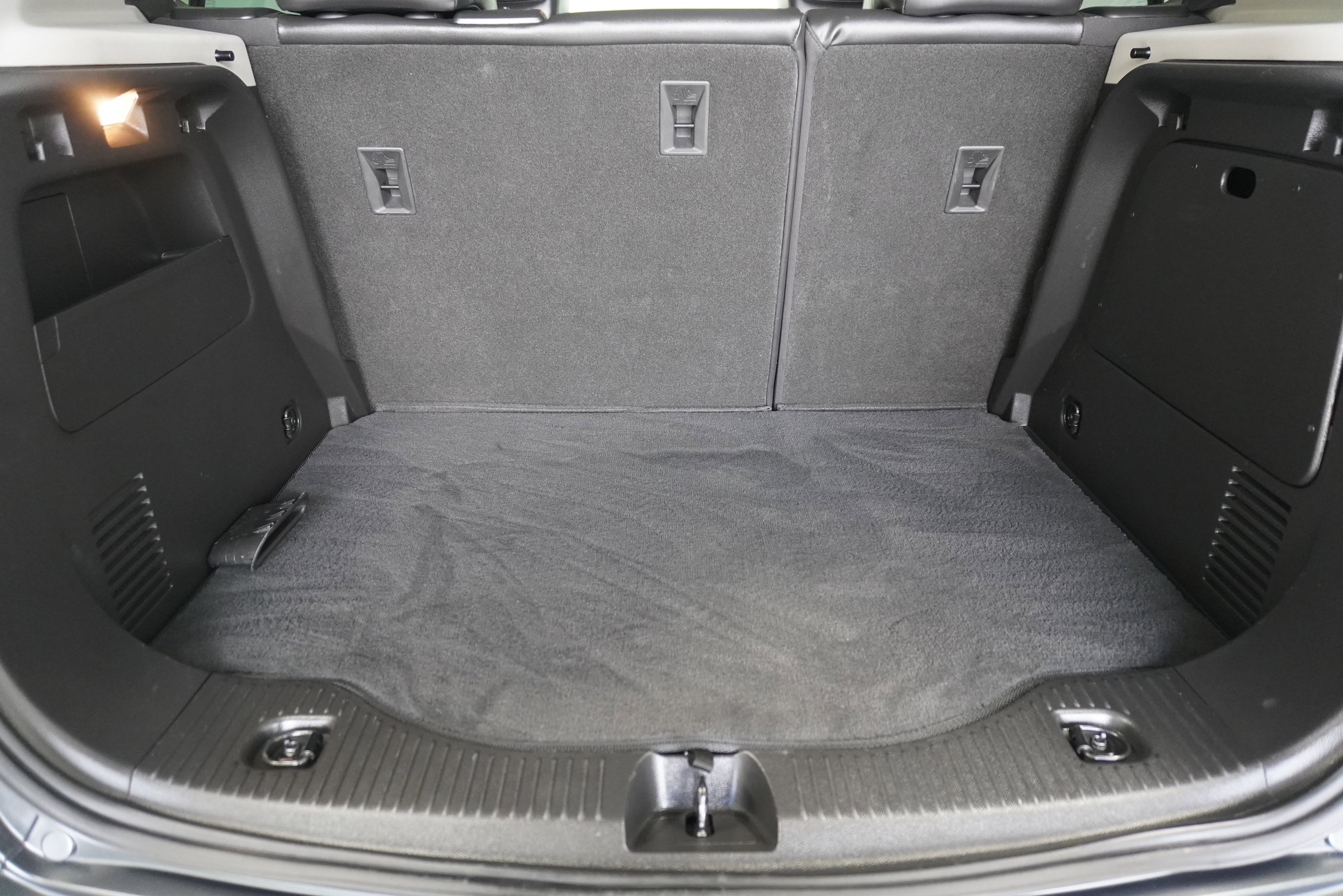 Used 2016 Buick Encore Premium w/ Experience Buick Package image 28