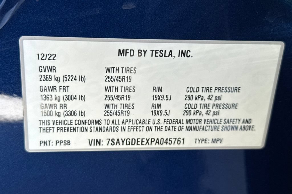 Used 2023 Tesla Model Y Long Range AWD/4WD image 35
