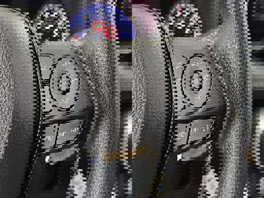 Used 2022 Toyota RAV4 LE image 20