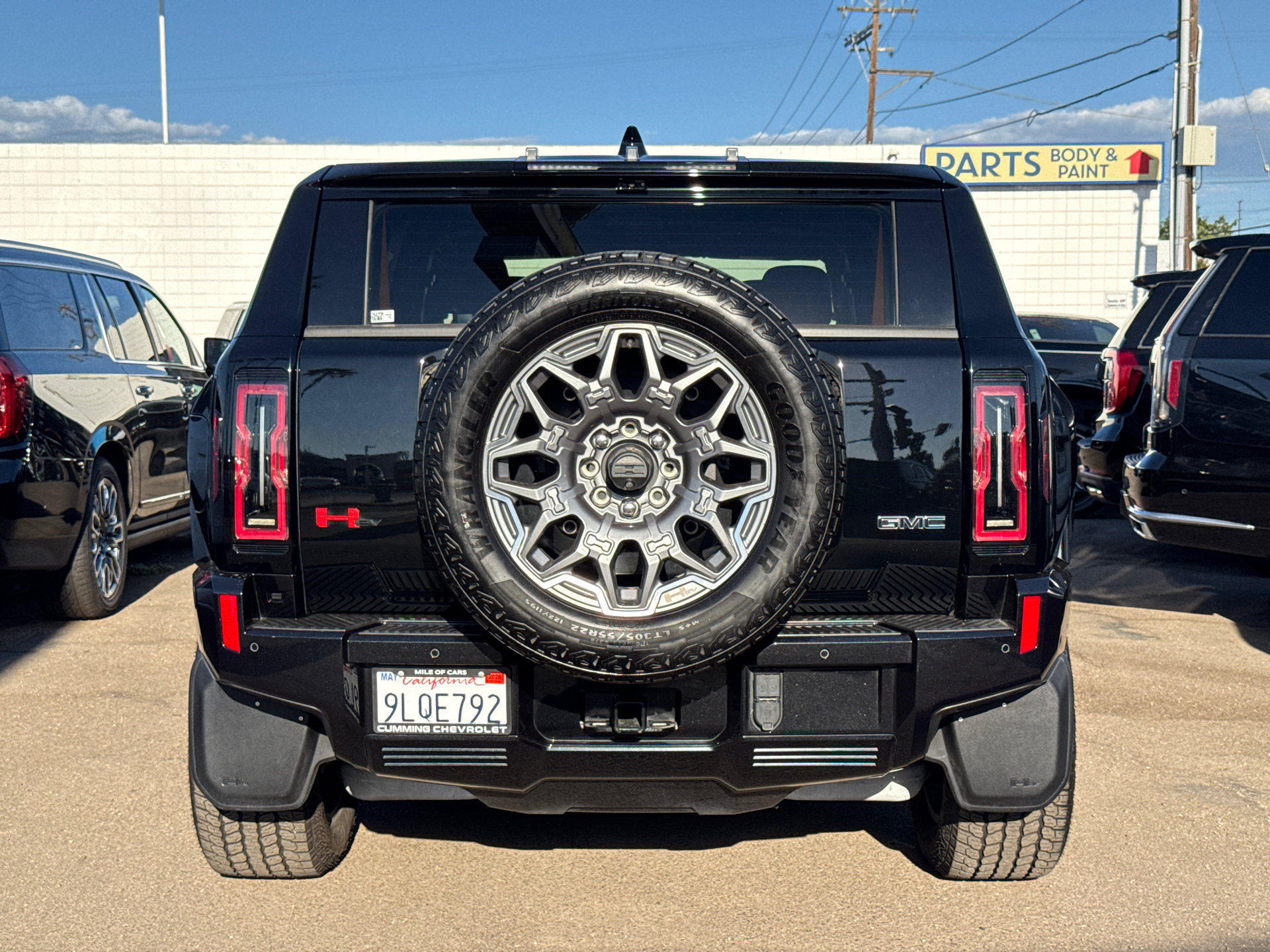 Used 2024 GMC Hummer EV 3X w/ LPO, Sport Package AWD/4WD image 10