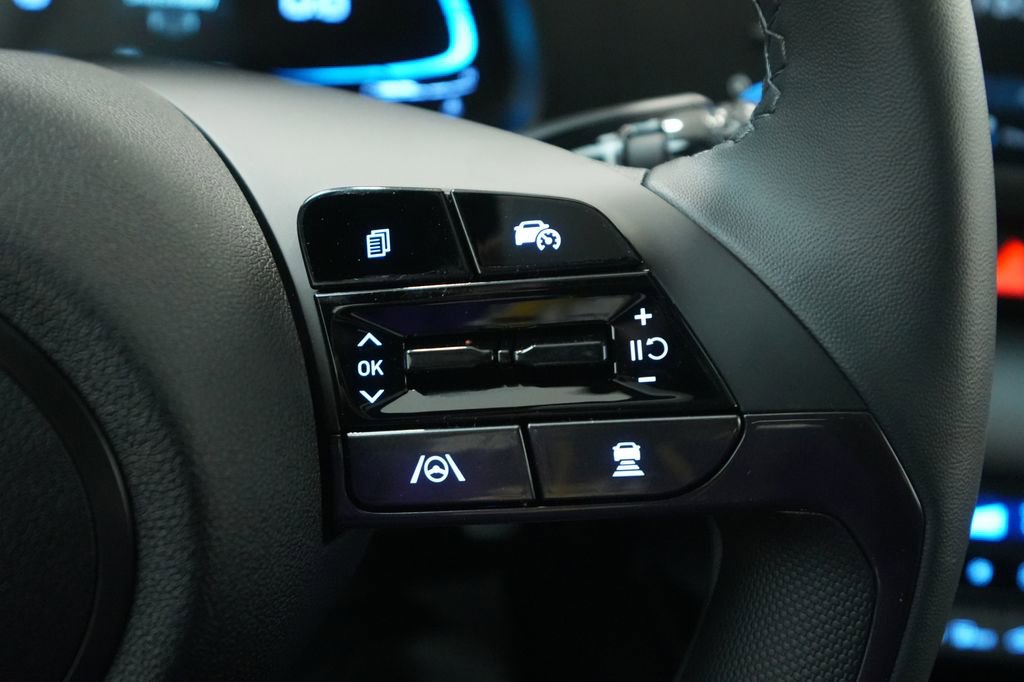 New 2026 Hyundai Elantra SEL Sport image 33