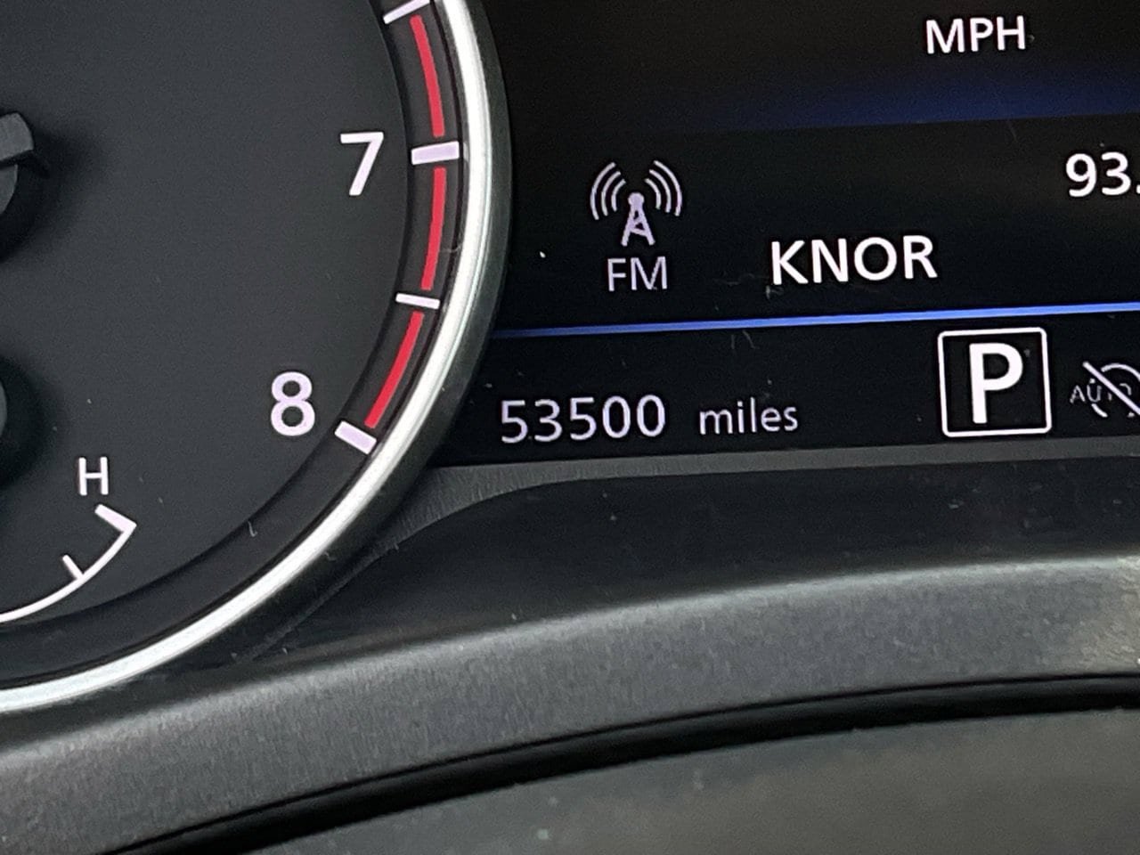 Used 2025 Nissan Sentra SV FWD image 35