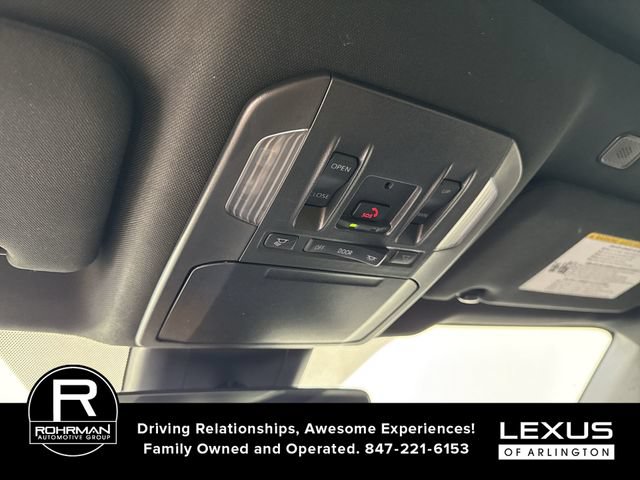Used 2024 Toyota Highlander XSE AWD/4WD image 10