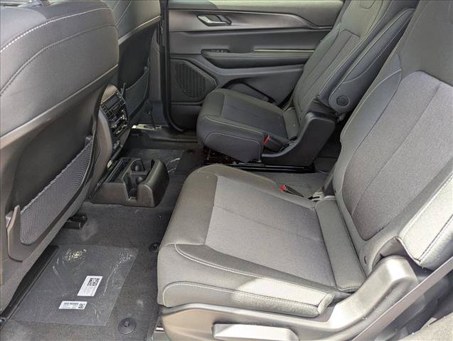 New 2026 Jeep Grand Cherokee L 4WD image 13