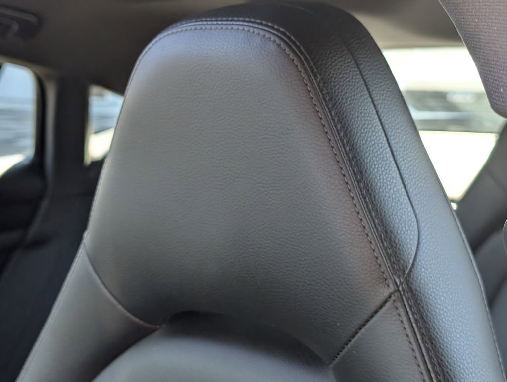 Used 2017 Porsche Panamera 4 w/ Premium Package image 14