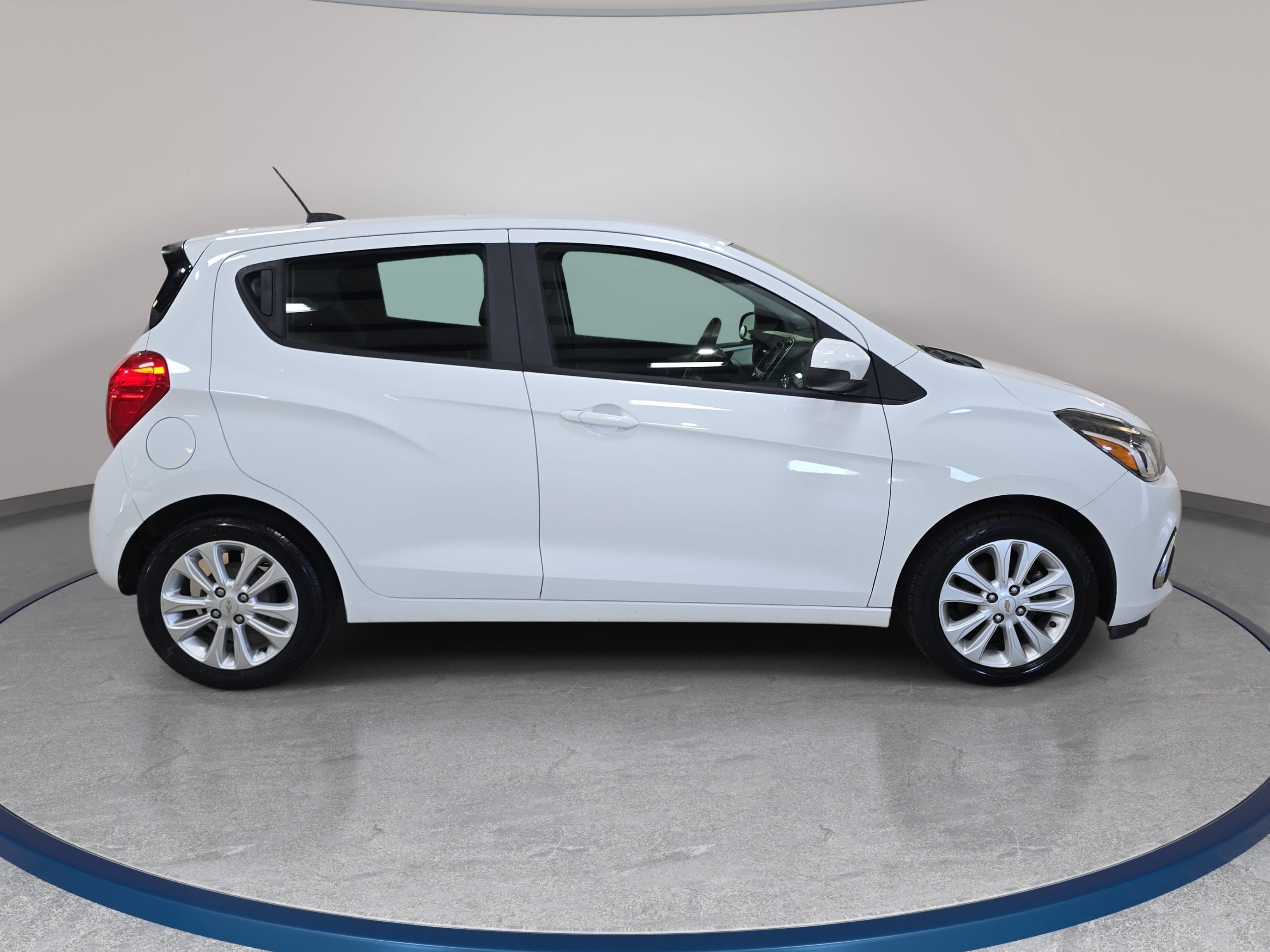 Used 2017 Chevrolet Spark LT FWD image 5