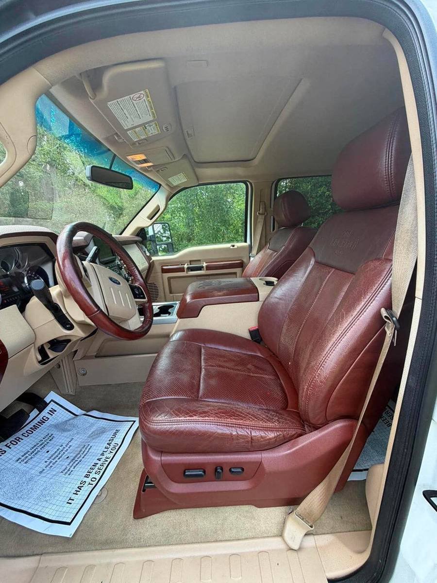 Used 2013 Ford F350 King Ranch w/ FX4 Off Road Pkg AWD/4WD image 10