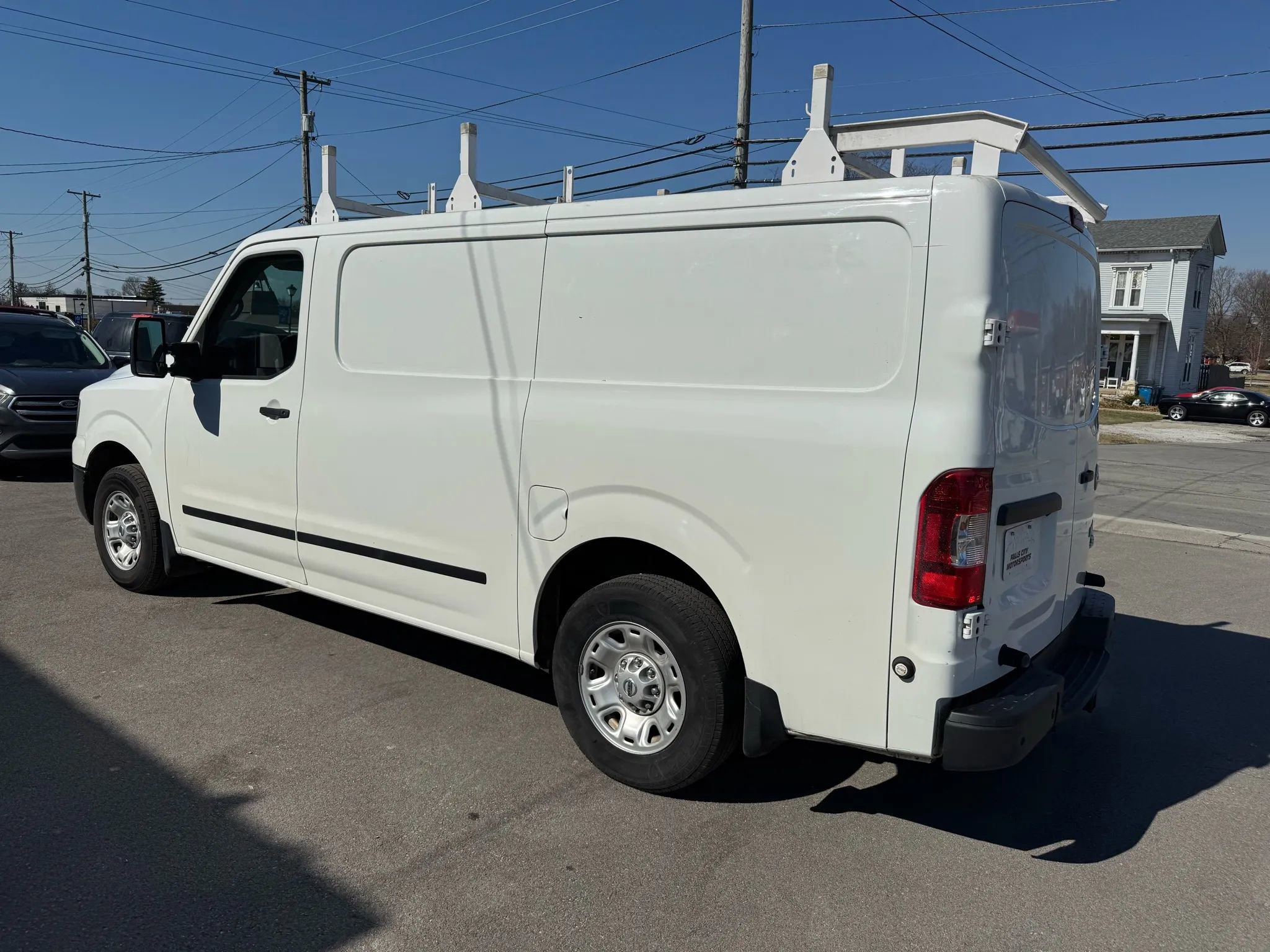 Used 2020 Nissan NV 2500 SV w/ Navigation Package image 10