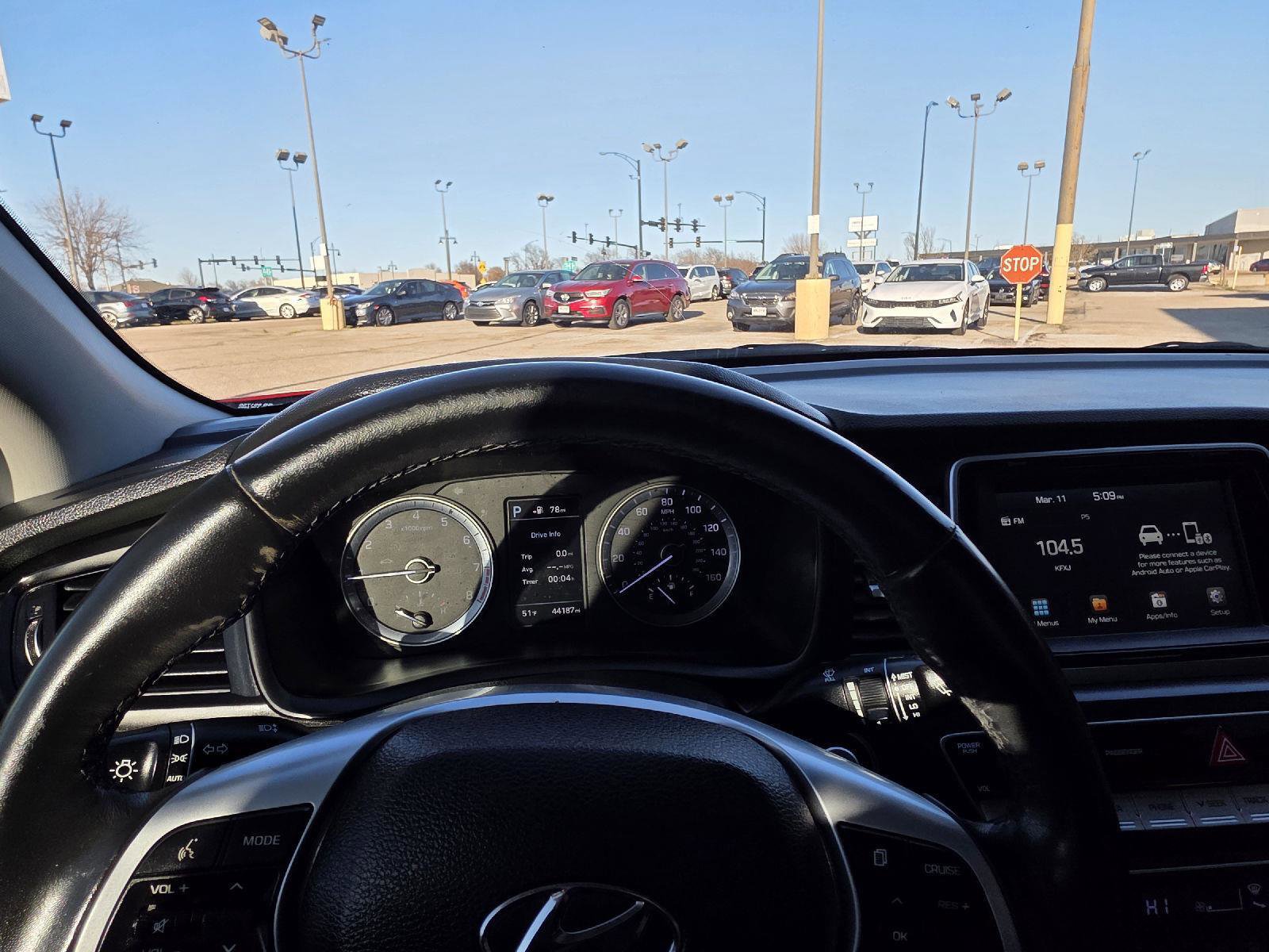 Used 2019 Hyundai Sonata Limited image 26