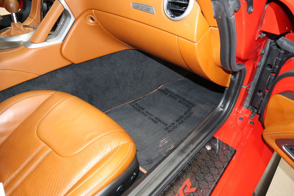 Used 2013 SRT Viper GTS w/ GTS Laguna Interior Pkg image 31