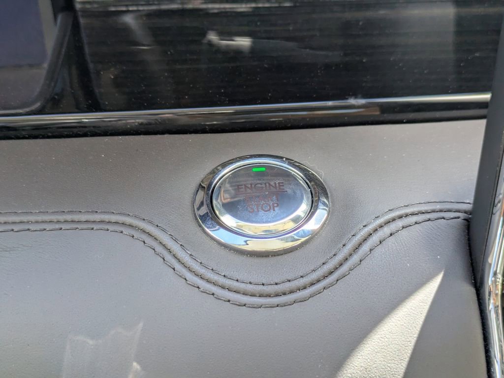 Certified 2023 Lincoln Navigator Black Label image 36