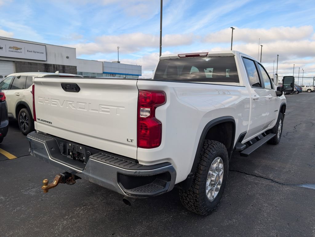 Used 2022 Chevrolet Silverado 2500 LT w/ Convenience Package image 8
