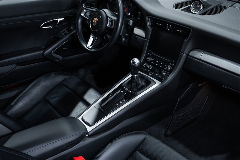 Used 2017 Porsche 911 Carrera S RWD image 54