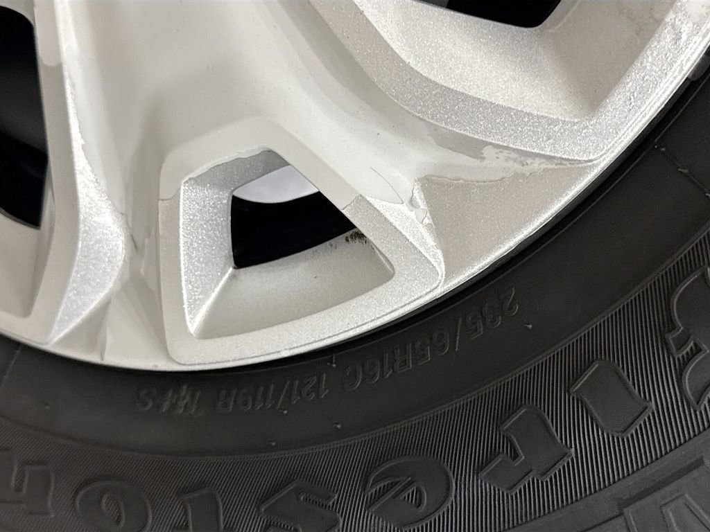 Used 2018 Ford Transit 150 XLT image 40