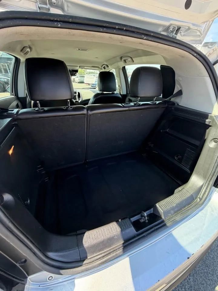 Used 2020 Chevrolet Sonic LT image 10