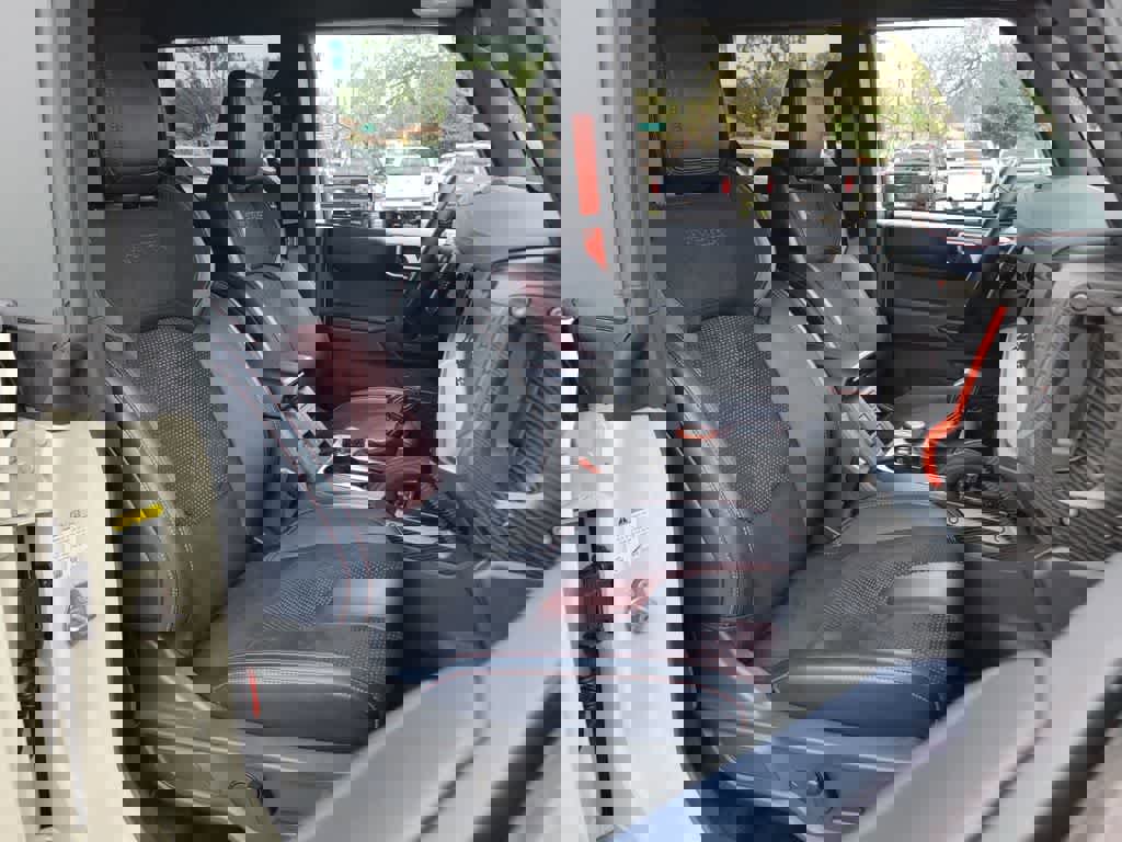 Used 2025 Ford Bronco Raptor w/ Interior Carbon Fiber Pack image 16