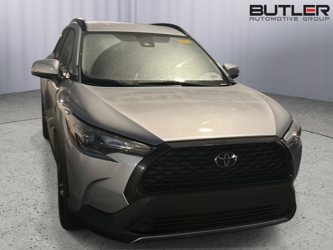 Used 2022 Toyota Corolla Cross LE FWD image 5