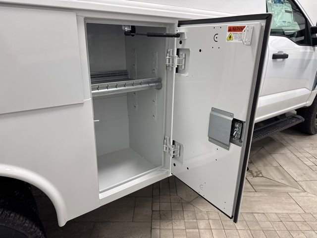 New 2025 Ford F350 XL w/ XL Chrome Package image 34