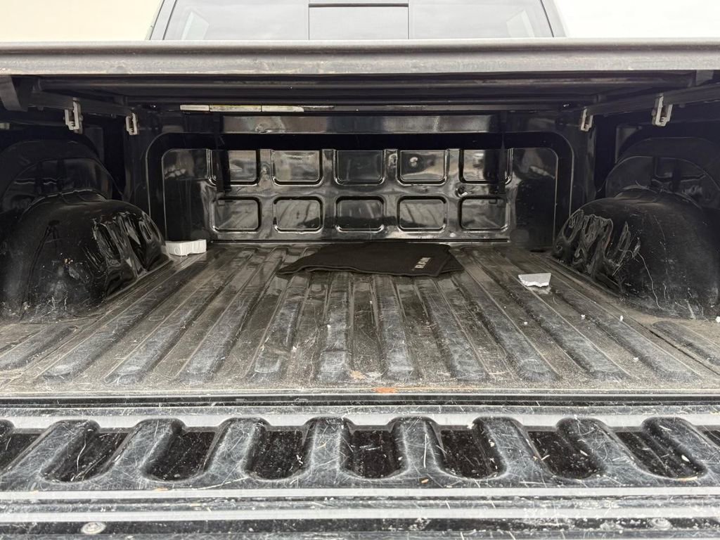 Used 2015 RAM 1500 Sport w/ Convenience Group image 5