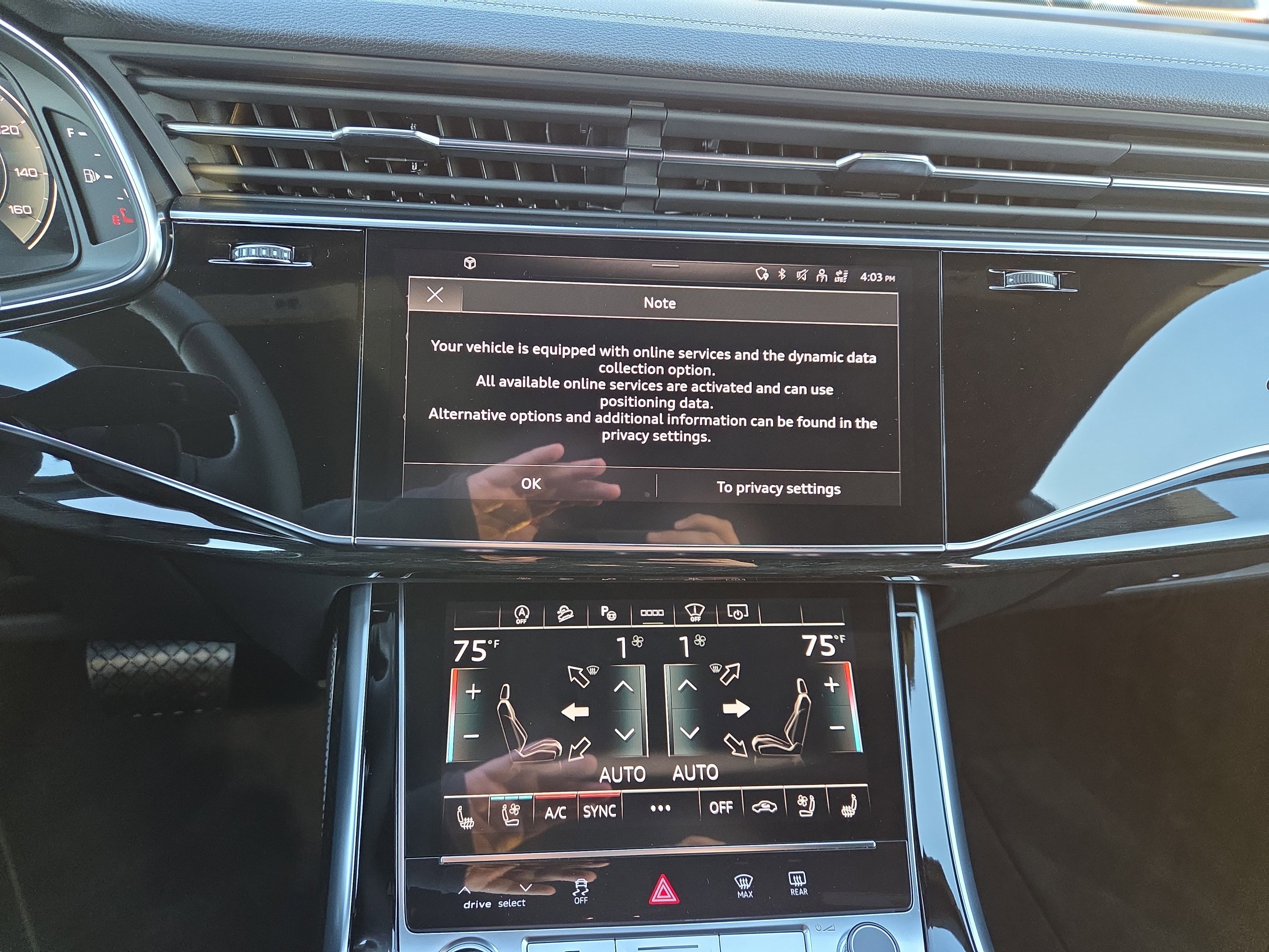 Used 2025 Audi Q8 Prestige w/ Prestige Package image 13