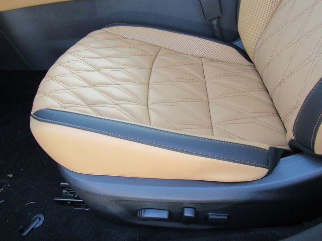 New 2025 Nissan Sentra SV w/ SV Premium Package image 13