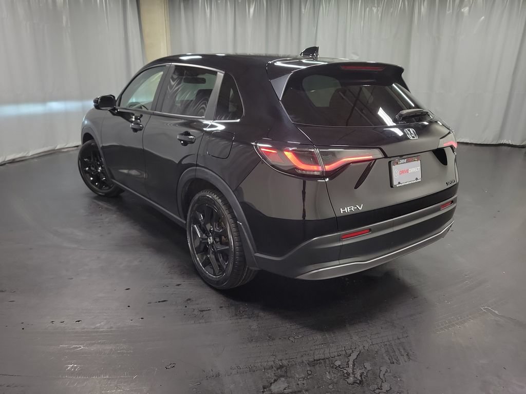 Used 2025 Honda HR-V Sport image 6