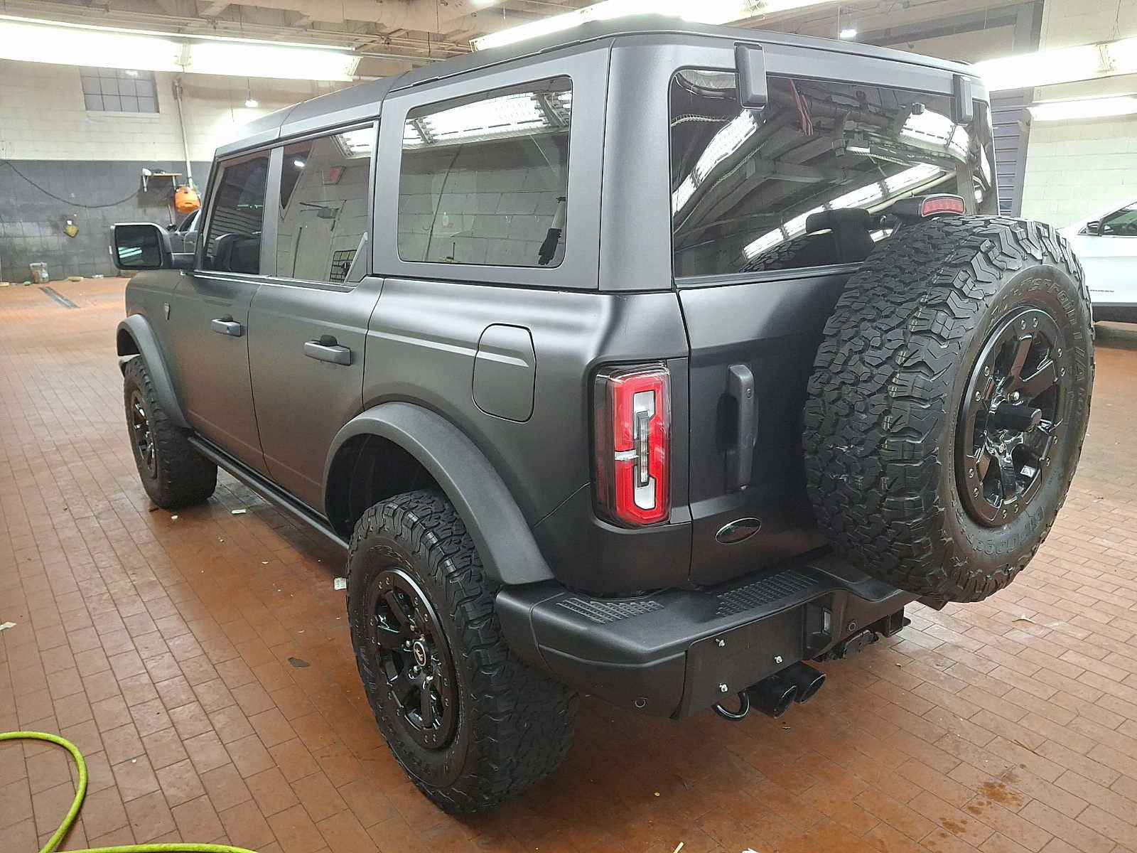 Used 2022 Ford Bronco Badlands image 7